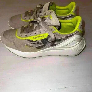 Reebok Classic Legacy AZ Running Shoes, Women's 6.5